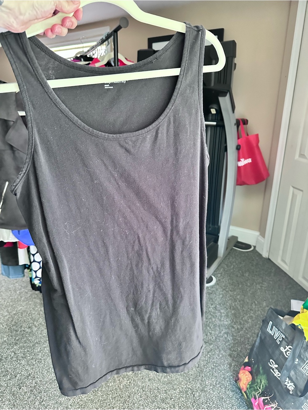 Gap Maternity Stretch Black Scoop Neck Tank Top - Large